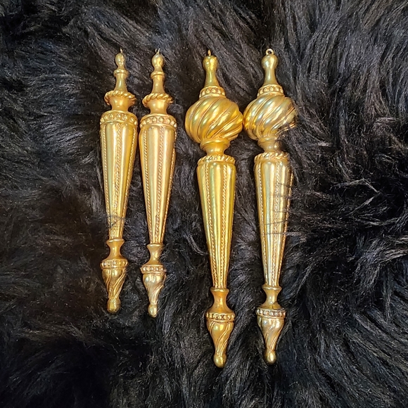 Other - 4 Vintage Large Gold toned Finial Style Ornaments